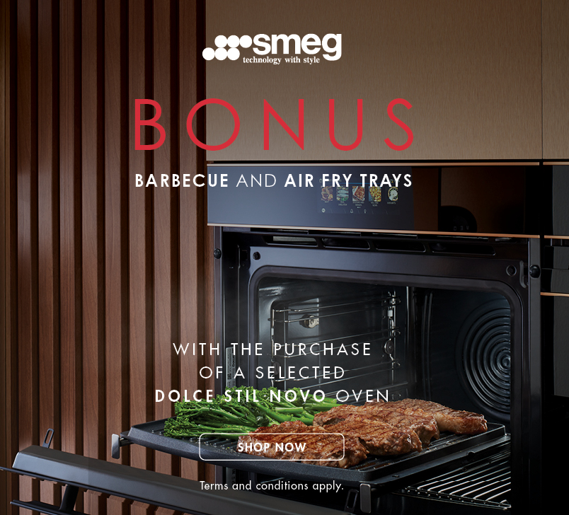 Bonus BBQ and AIRFRY trays with the purchase of a selected Dolce Stil Novo oven