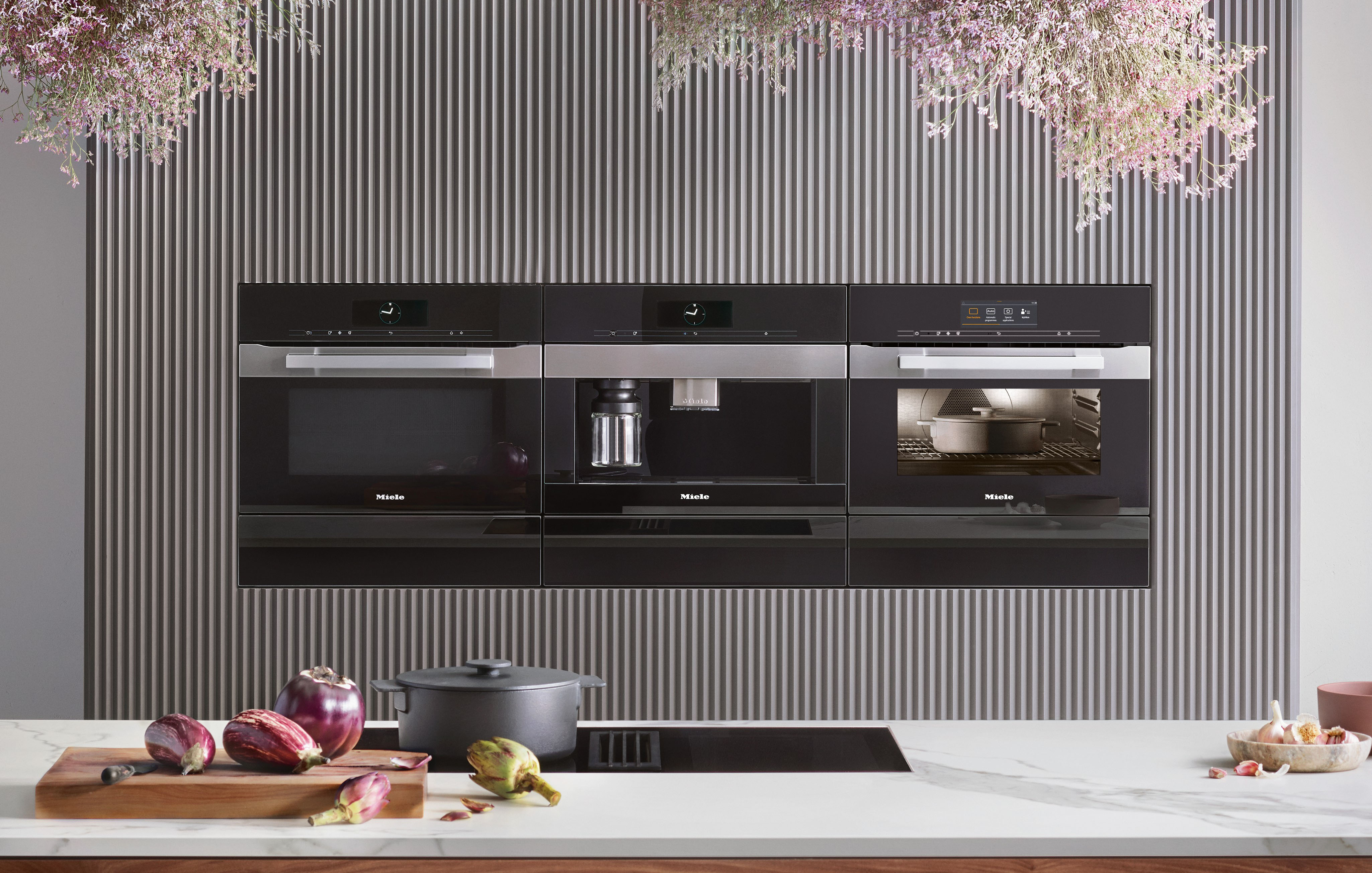 Save Up To 10% On Miele Kitchen Appliance Packages* at Hart & Co