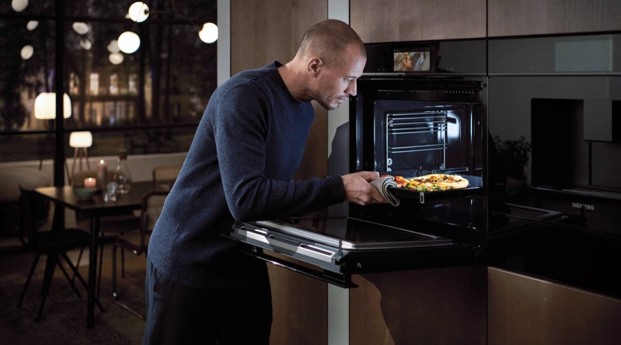 Discover Siemens new iQ700 oven range