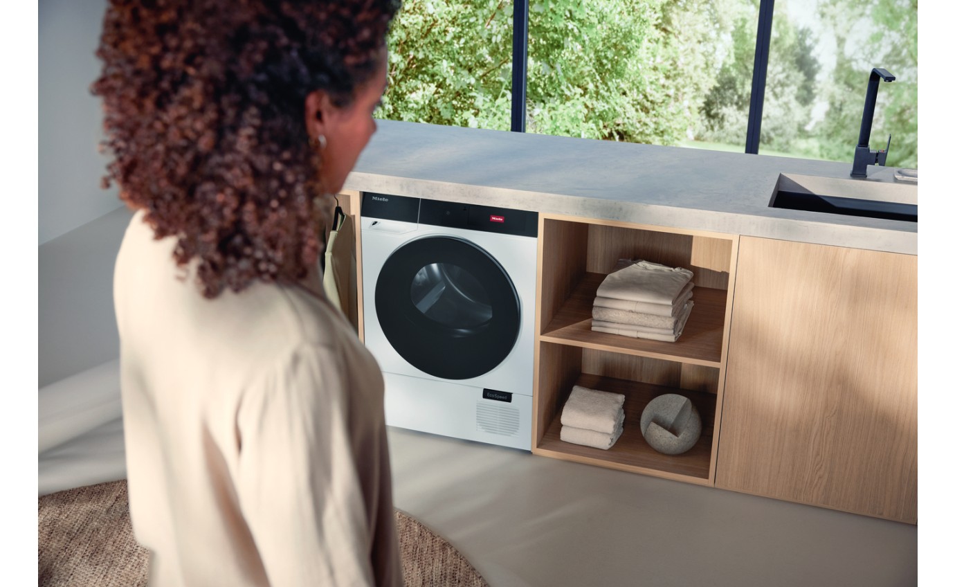 Miele 9kg T2 Heat Pump Dryer TQ1000WP