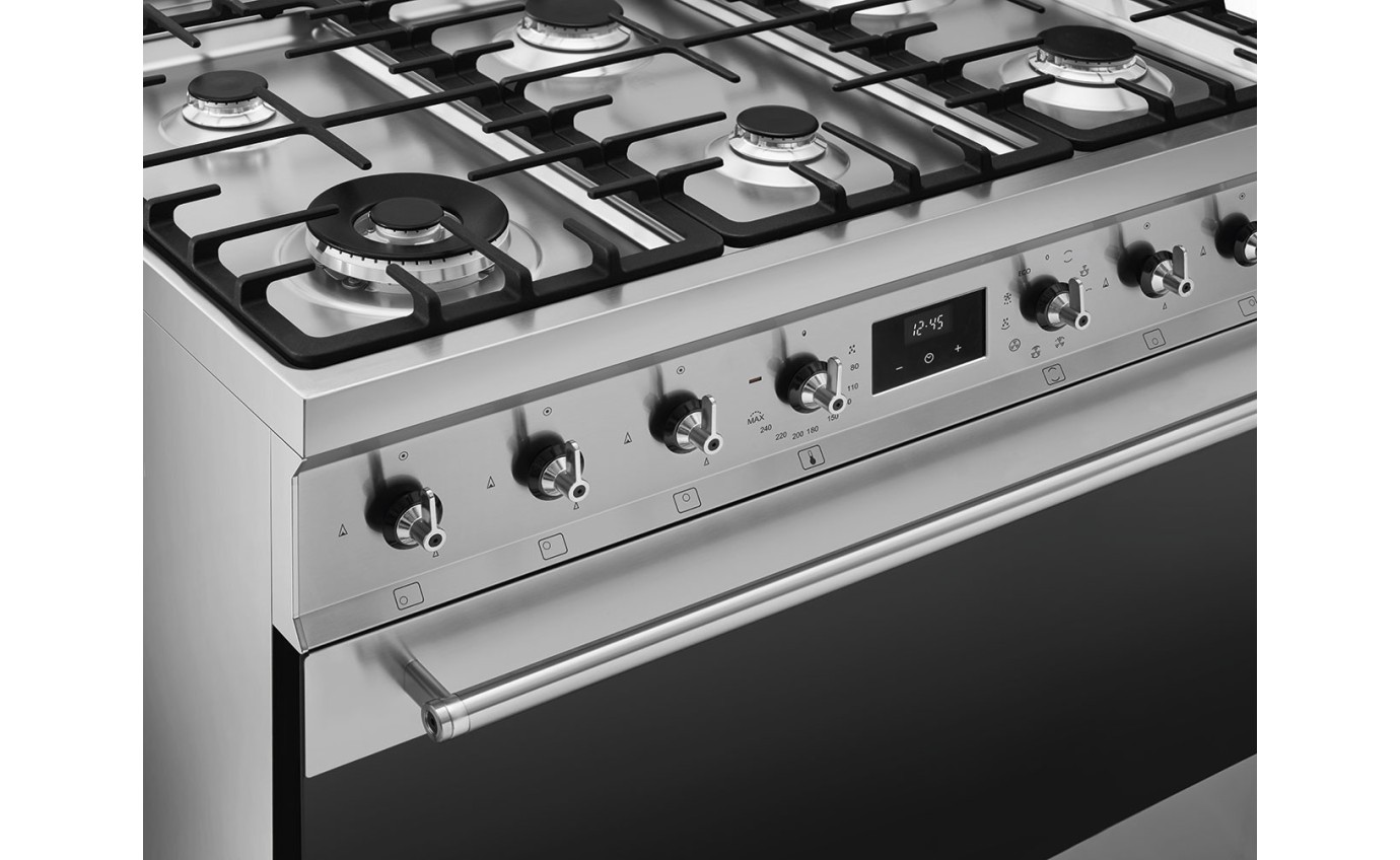 Smeg 90cm Freestanding Dual Fuel Oven/Stove CSP9GMXA2