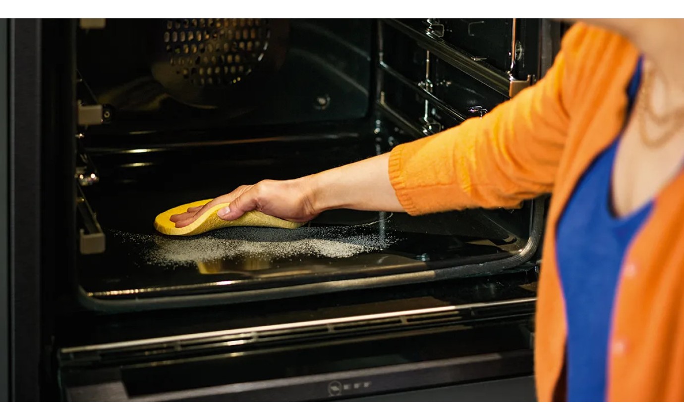 Neff 90cm N 50 Built-in Pyrolytic Oven (Graphite Grey) L2ACH7MG0