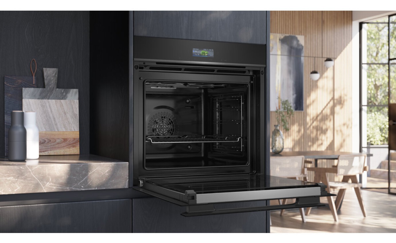 Siemens iQ700 Studioline 60cm Pyrolytic Built In Oven HB974G2B1A Hart Co