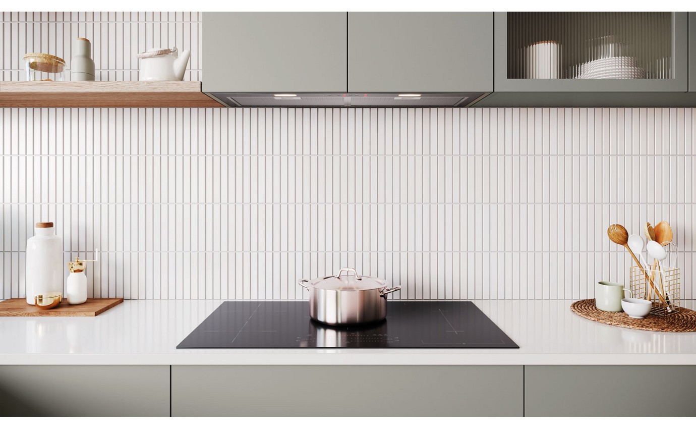 Westinghouse 86cm Integrated Rangehood WRI825BC