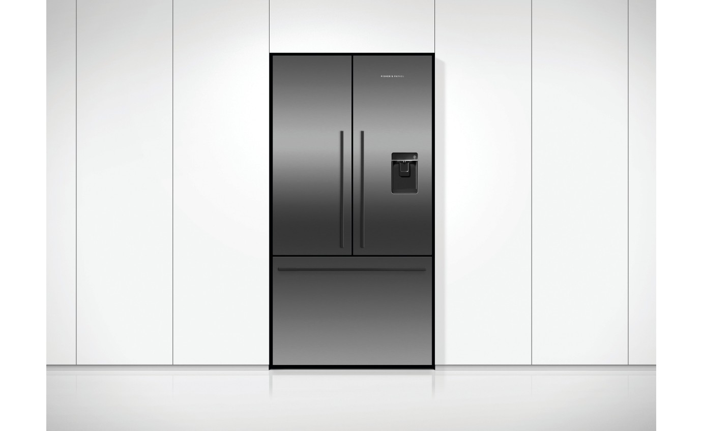 Fisher & Paykel 569L Series 7 French Door Refrigerator Freezer, Ice & Water RF610ADUB5