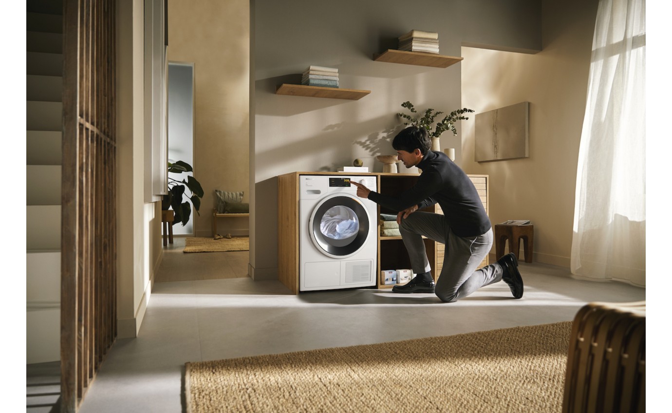 Miele 9kg Heat Pump Dryer TWD364WP