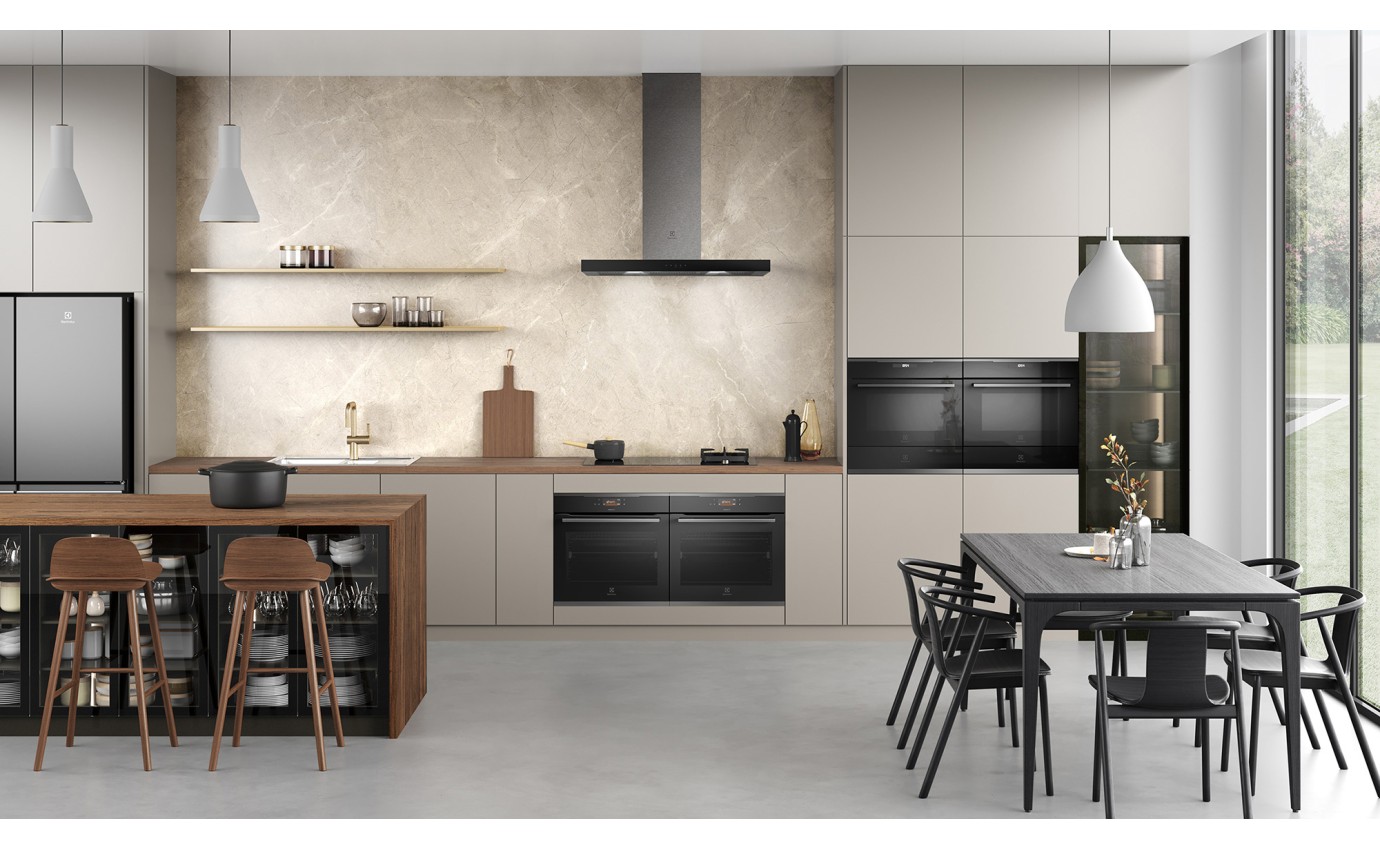 Electrolux 60cm Multifunction Oven EVEP619DSE