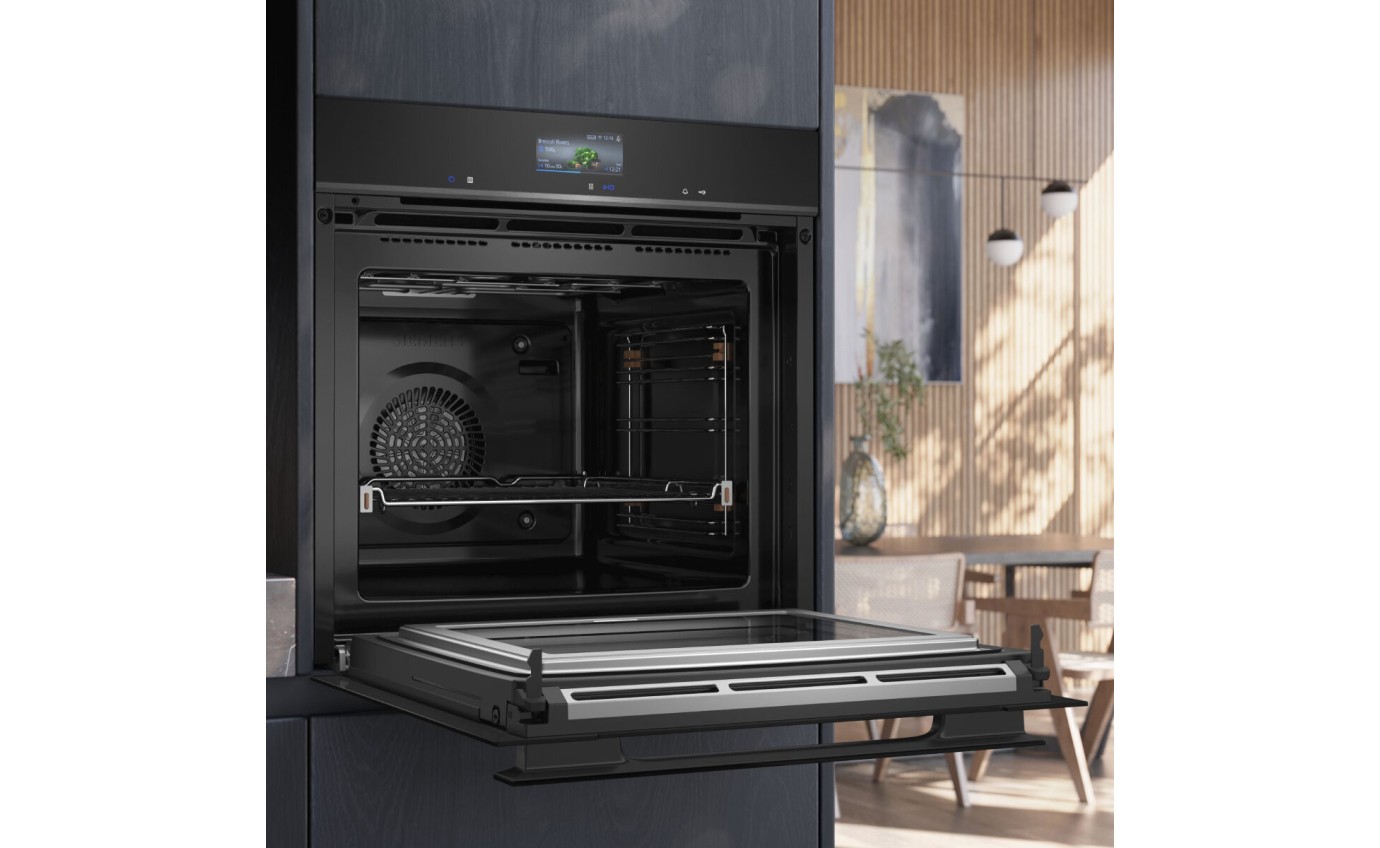 Siemens iQ700 StudioLine Pyrolytic 60cm Built In Oven with Microwave Function HM976GMB1B Hart Co