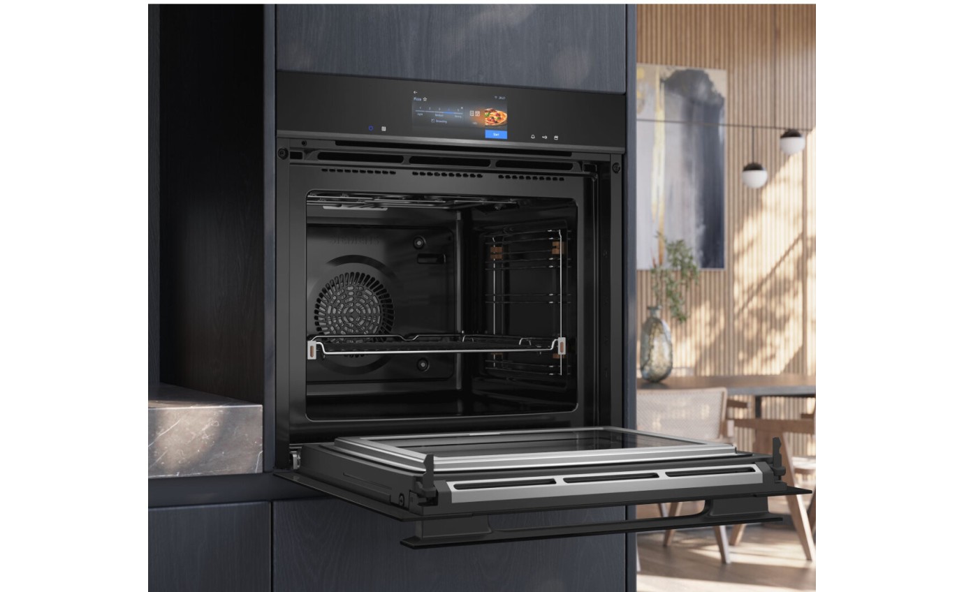 Siemens iQ700 StudioLine 60cm Pyrolytic Oven with PulseSteam & Microwave Function HN978GQB1B